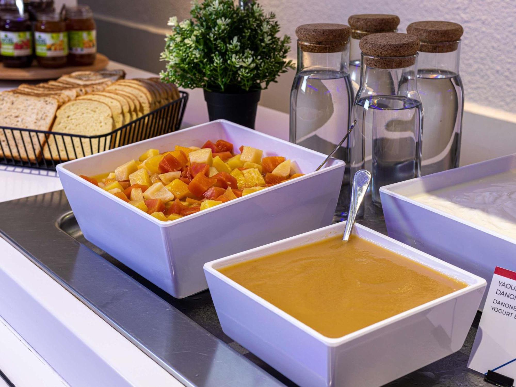 Hotel Ibis Budget Nantes Nord St Herblain แซ็ง-เตร์แบล็ง ภายนอก รูปภาพ